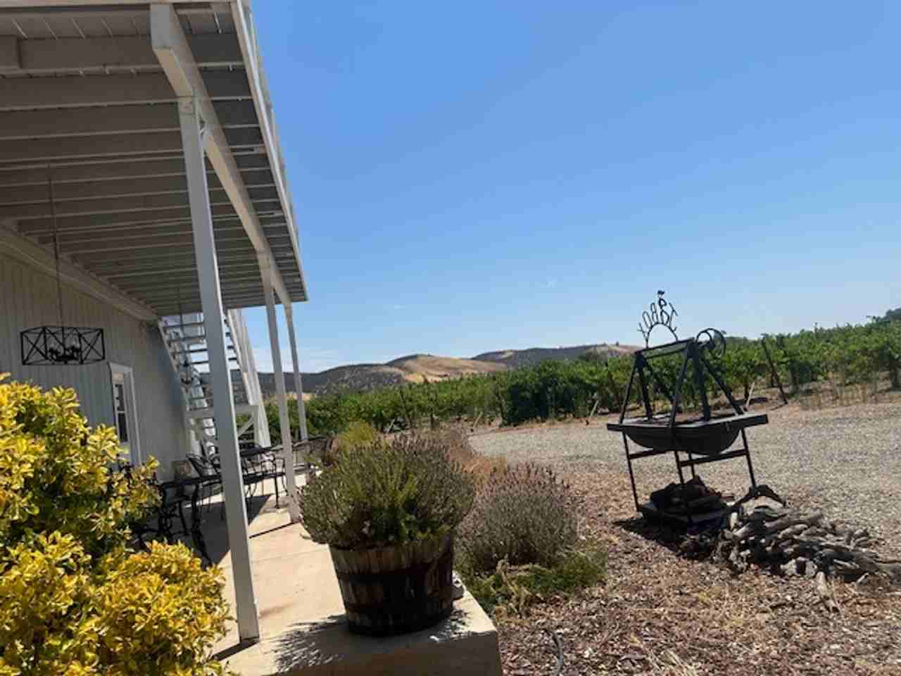 68277 - Photo 2 of 8