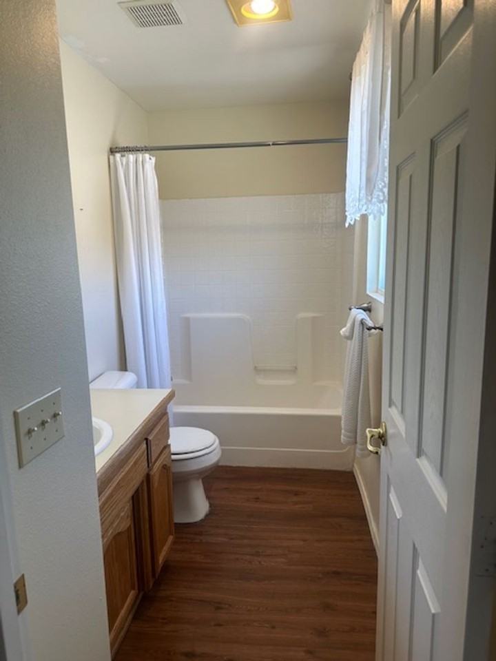 68277 - Photo 6 of 8