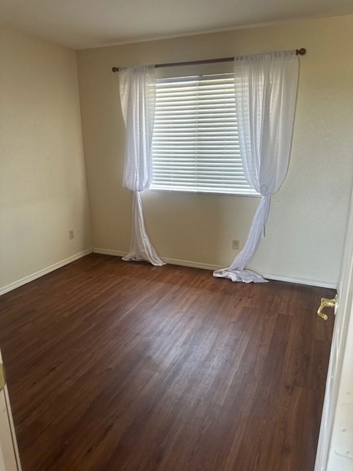 68277 - Photo 7 of 8