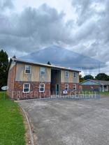 Village Oaks Circle Apts - Photo 1 of 1