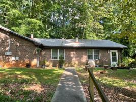 featured image of 330 Edgewood Dr