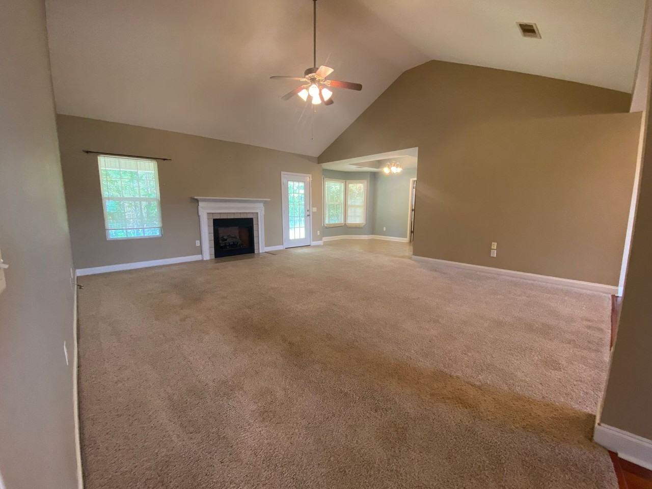 47 Stacy Ct Ne - Photo 5 of 21