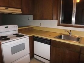 339 Nw 8th St - Photo 1 of 1