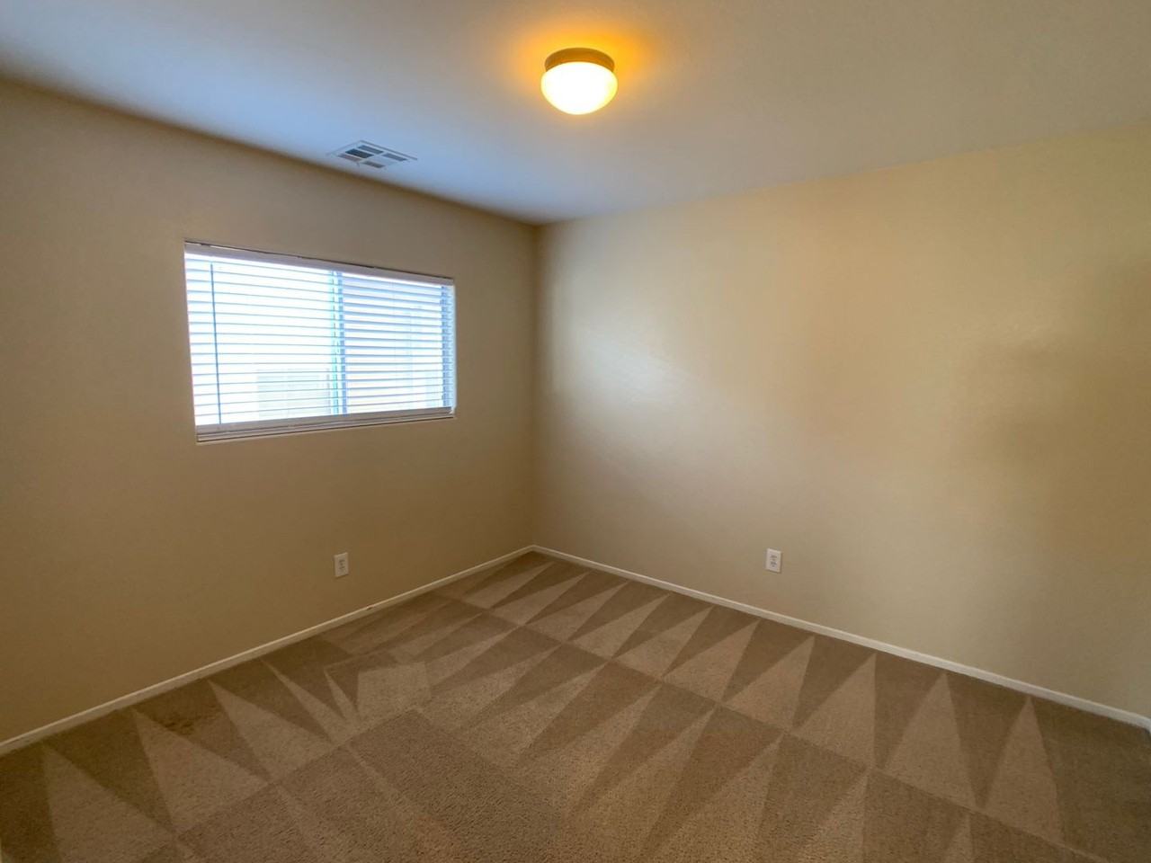 5662 Thunder Spirit St - Photo 3 of 20