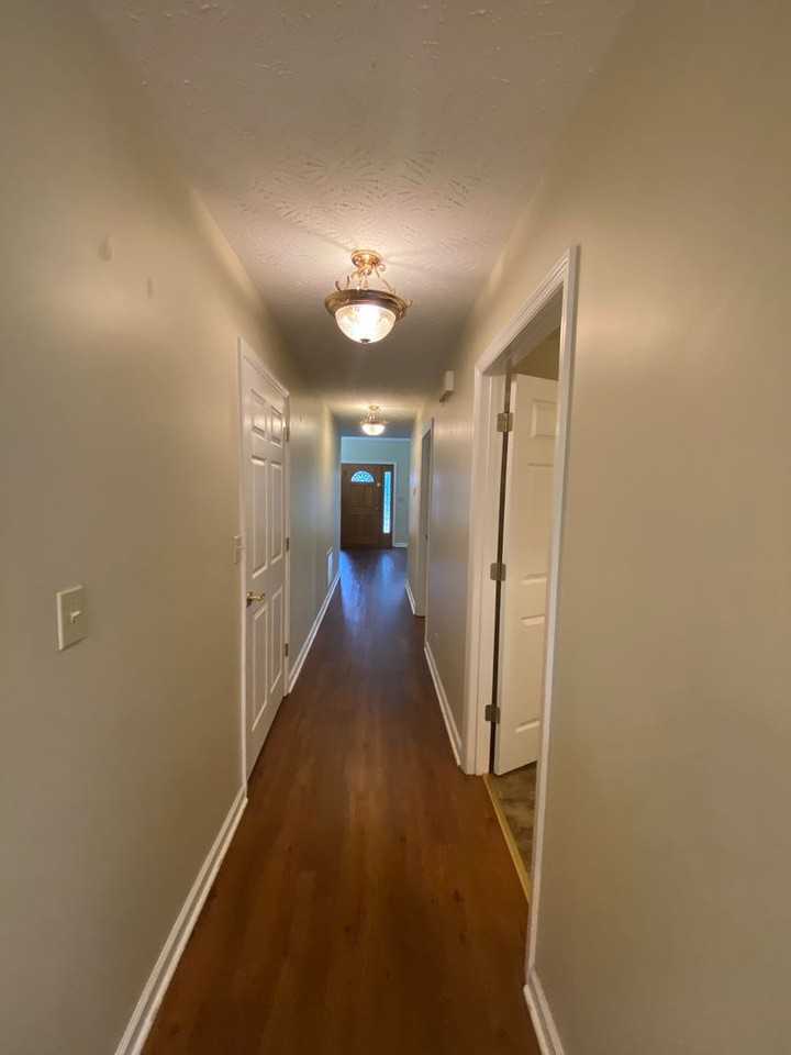 215 Francis St W - Photo 5 of 11