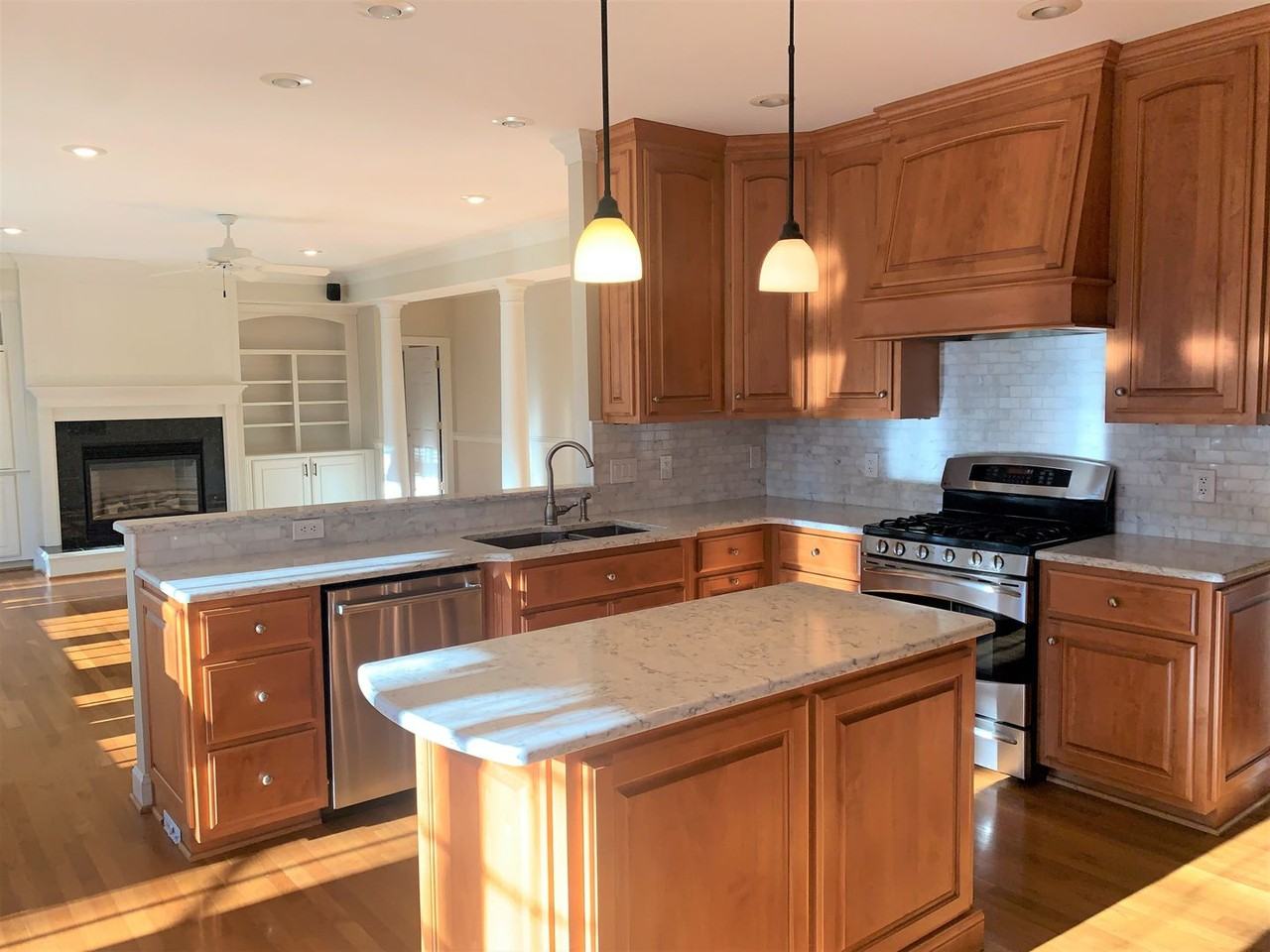 101 Westbury - Photo 3 of 27