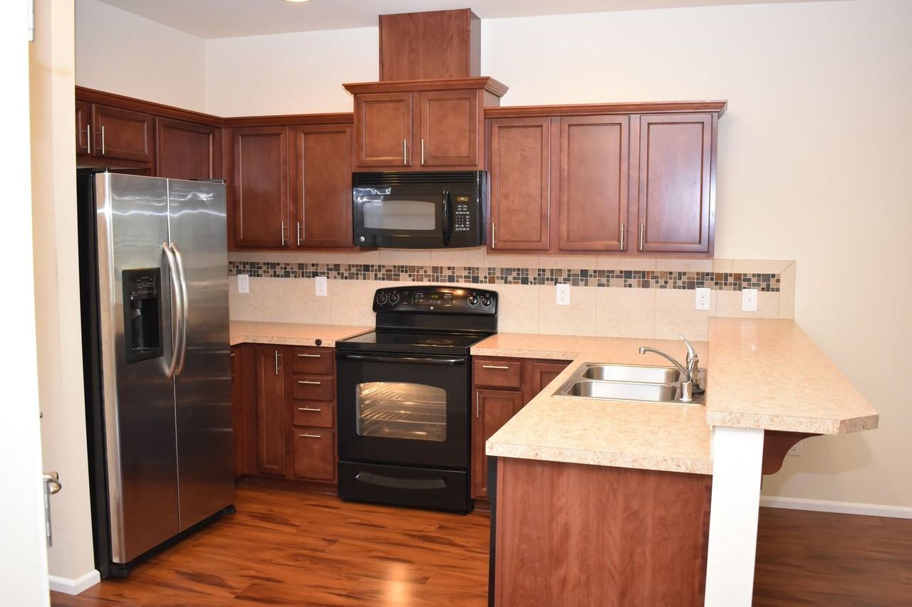 18034 16th Avenue Ct E - Photo 2 of 23