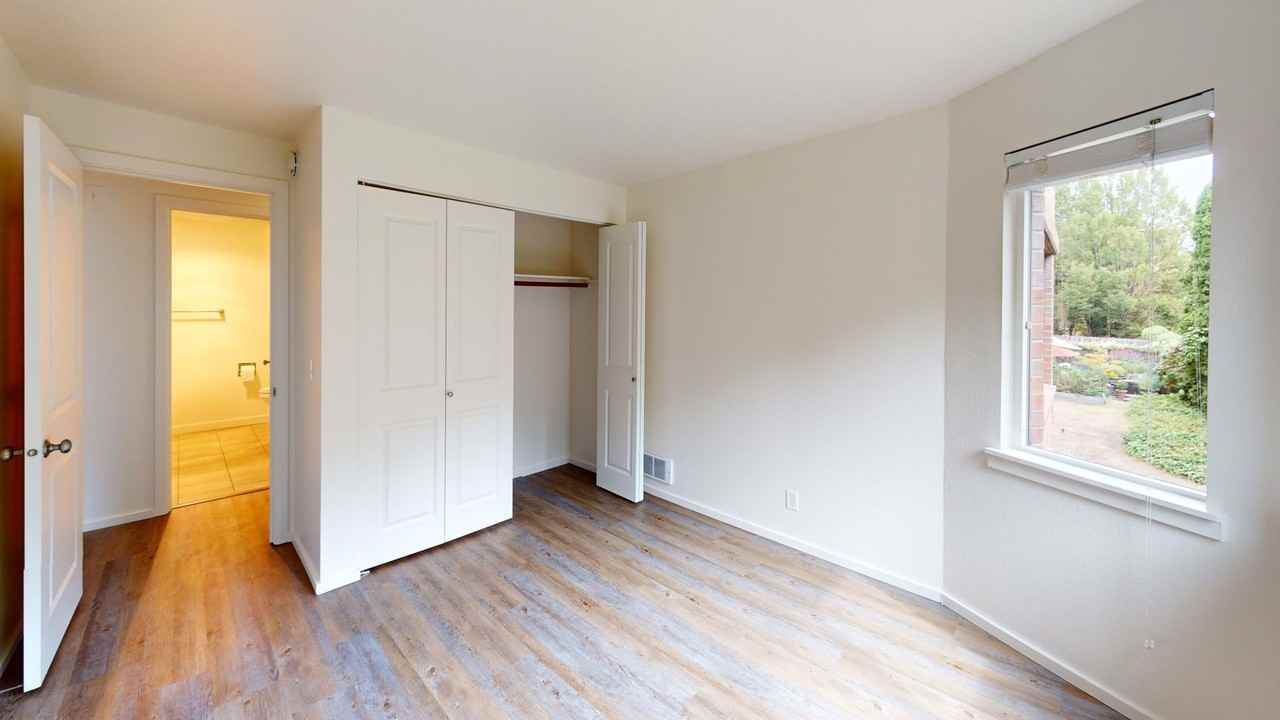 Parkridge Apartments - Photo 6 of 10