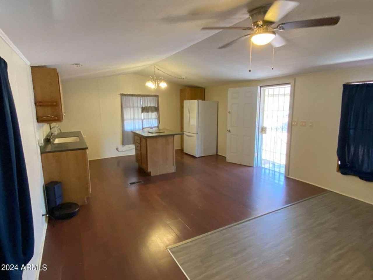 33401 N 224th Ave - Photo 4 of 12