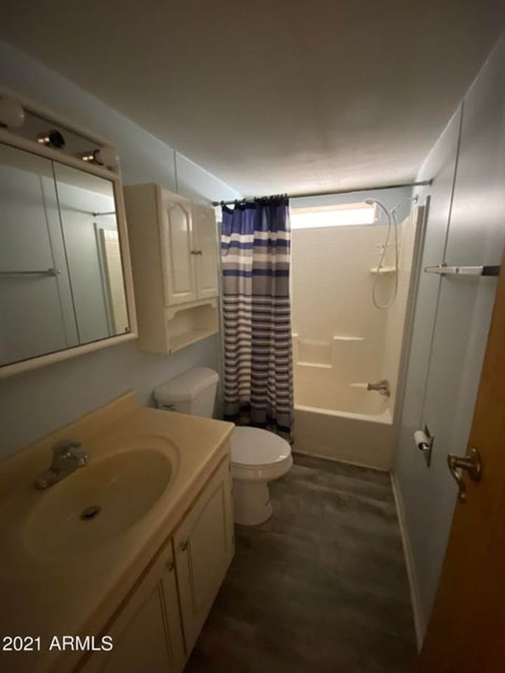 33401 N 224th Ave - Photo 7 of 12