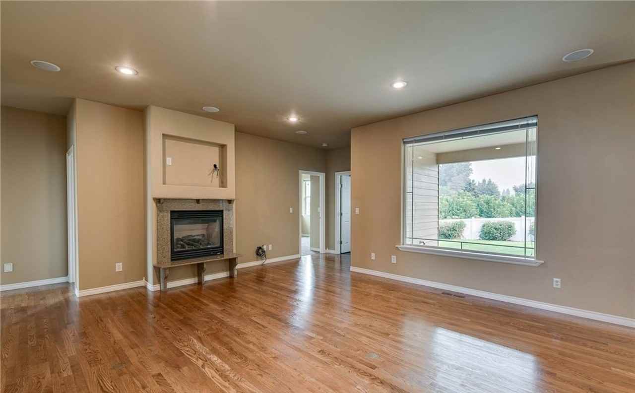 89 Springhill Dr - Photo 7 of 21
