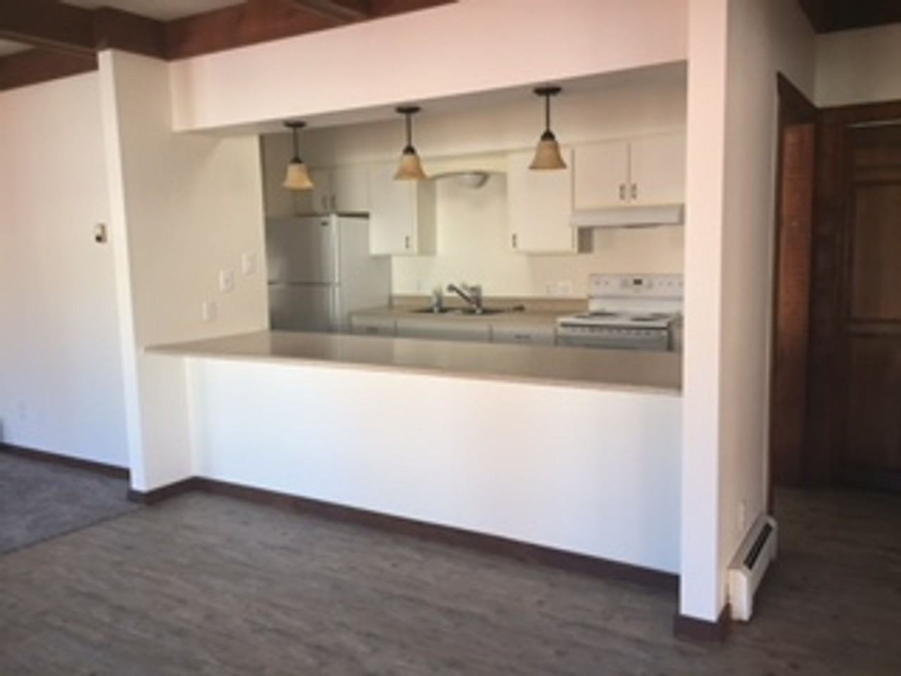 Courthouse Apartments - Photo 3 of 5