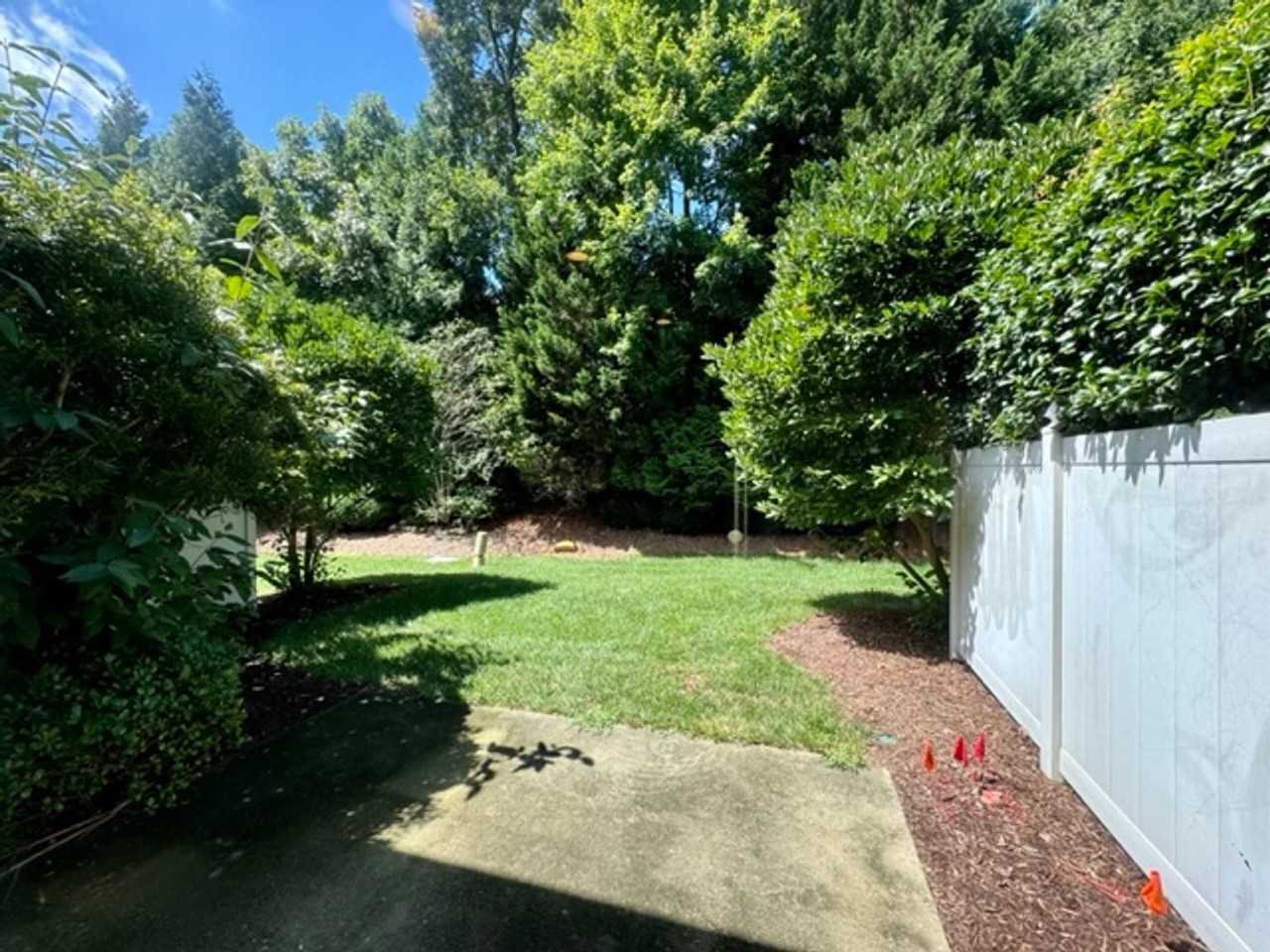 213 Chateau Pl - Photo 3 of 15