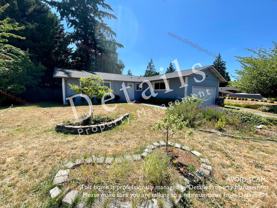 3045 Ne 72nd St - Photo 1 of 1