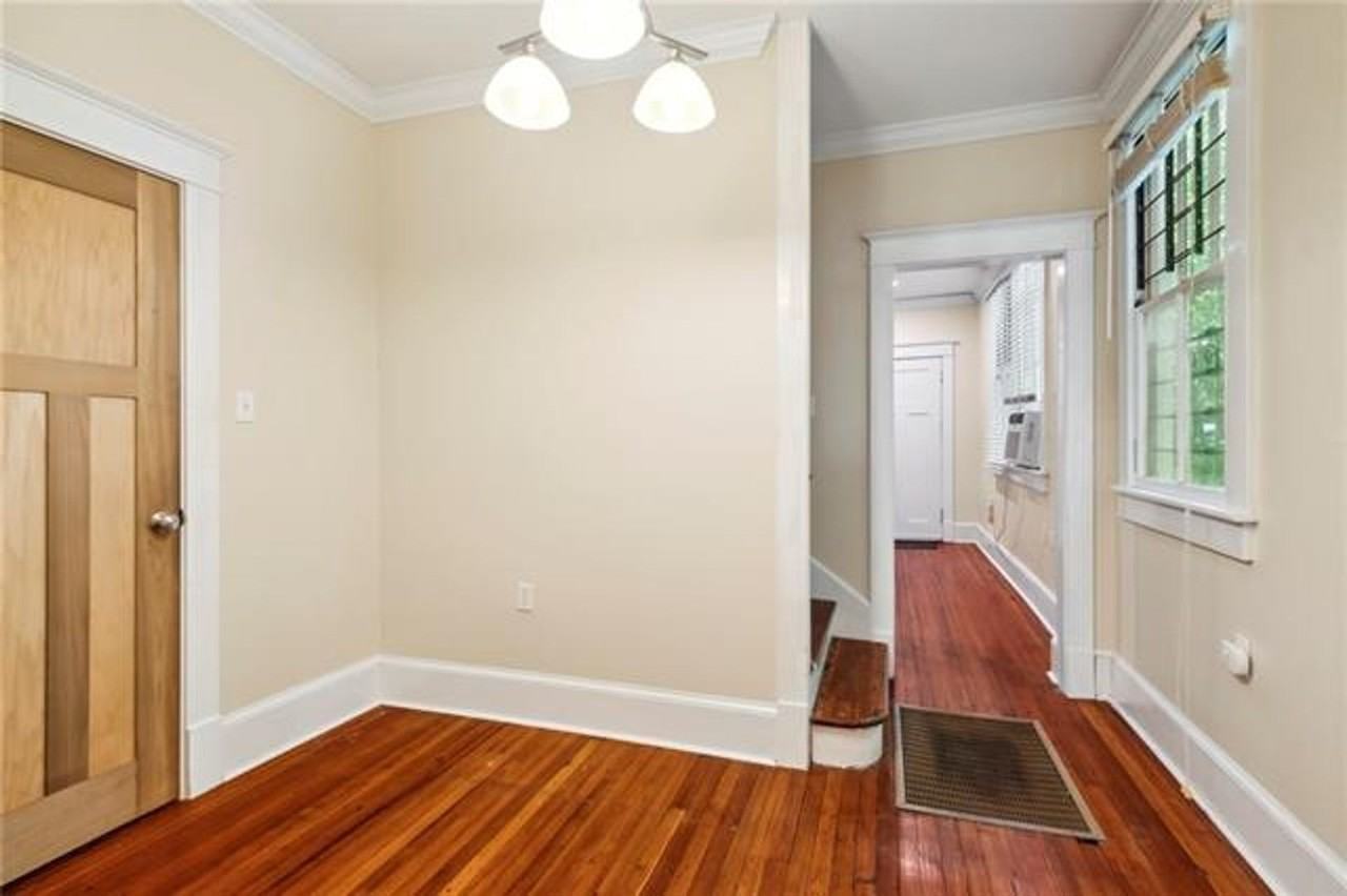 Charming duplex - Photo 3 of 17