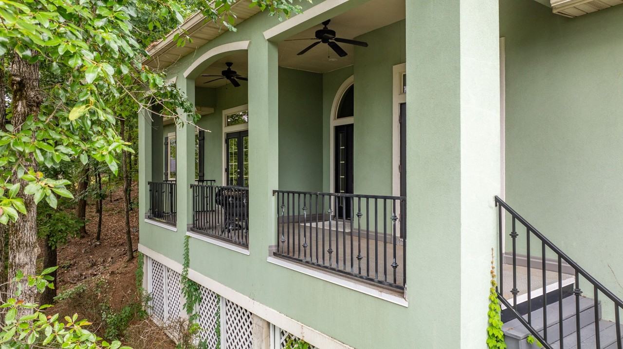 2602 Valley Park Dr - Photo 2 of 50