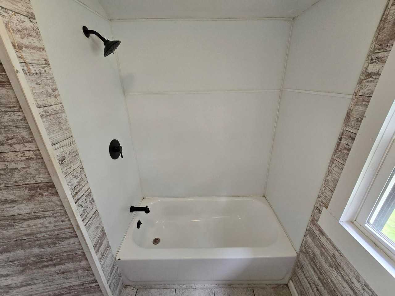 2422 W Roosevelt Dr - Photo 3 of 11