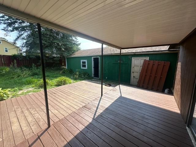 1624 Katherine St - Photo 5 of 34