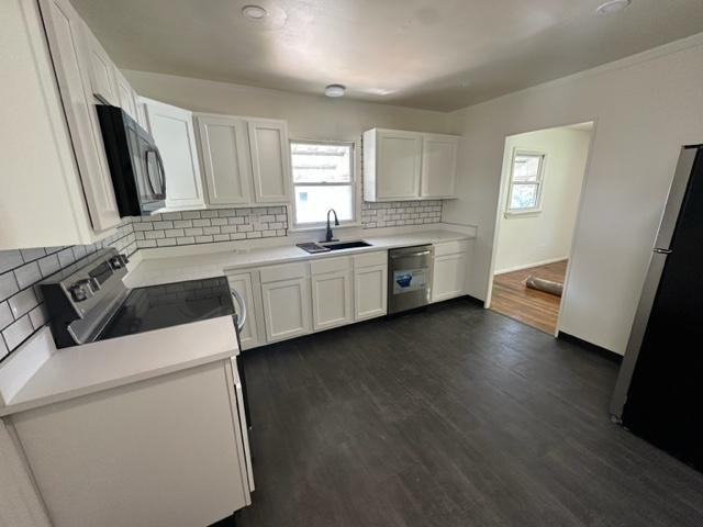 1624 Katherine St - Photo 6 of 34