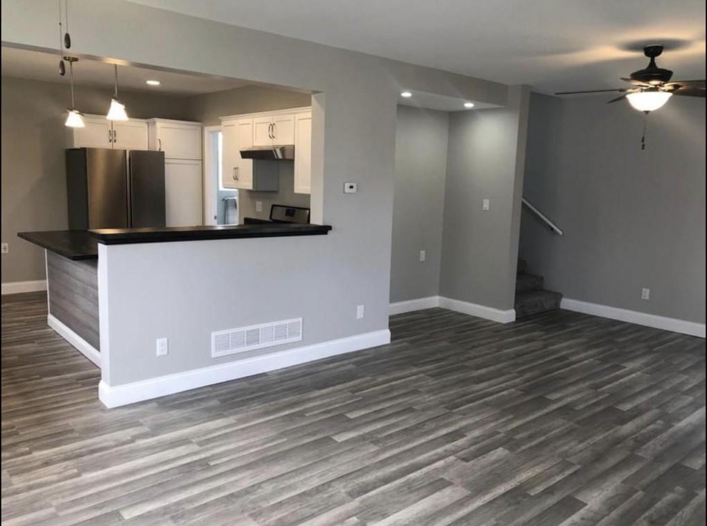 1421 N 22nd St - Photo 6 of 13