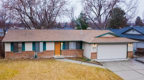 989 E Valencia St - Photo 1 of 1