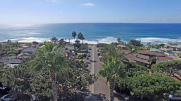 featured image of 13850 Mango Dr