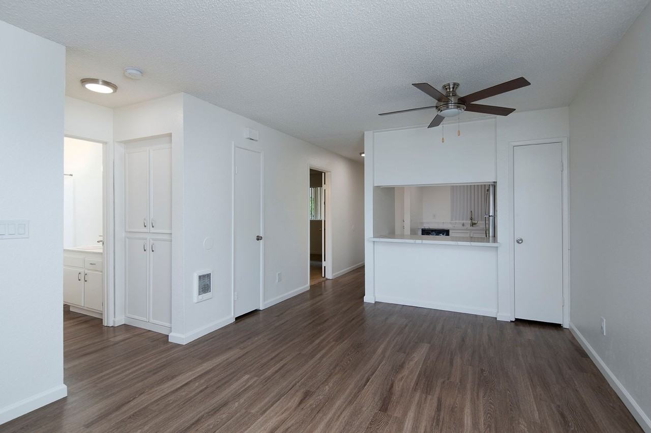 Park Place Apartments - Photo 4 of 22