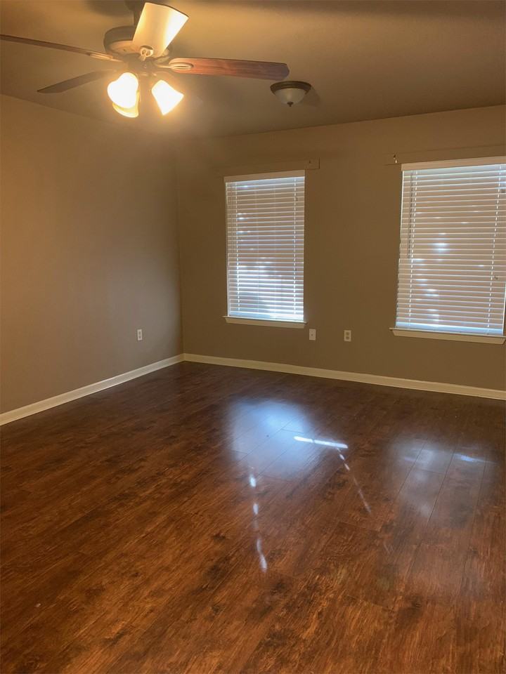 2731 Toulon Dr #2731 - Photo 2 of 50