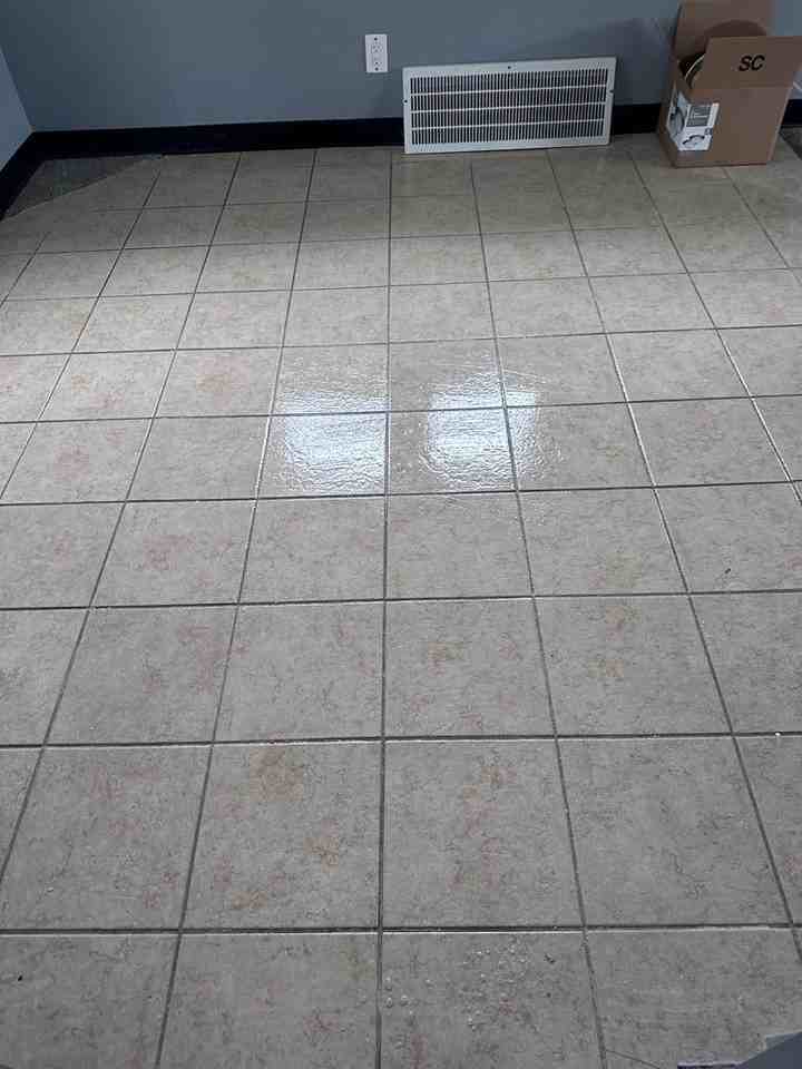 295 East Blvd - Photo 3 of 23