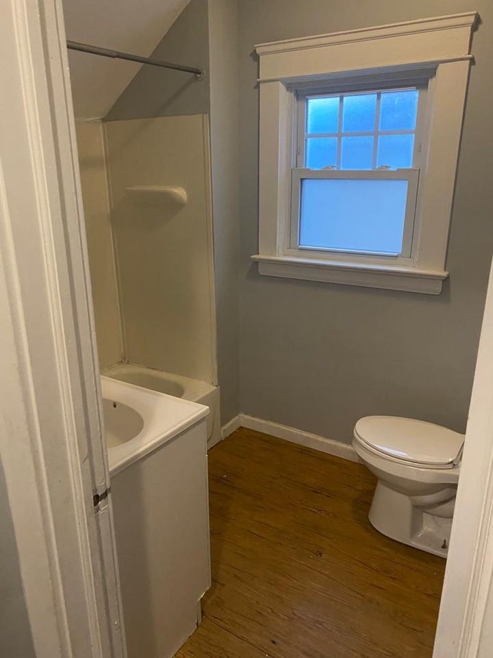 295 East Blvd - Photo 6 of 23