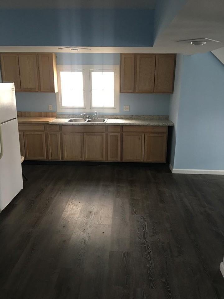 295 East Blvd - Photo 4 of 23