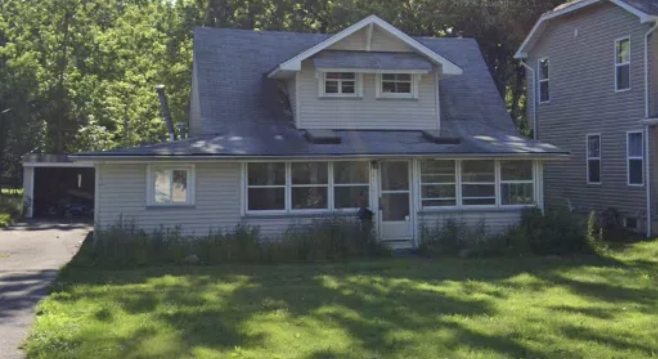 295 East Blvd - Photo 3 of 23