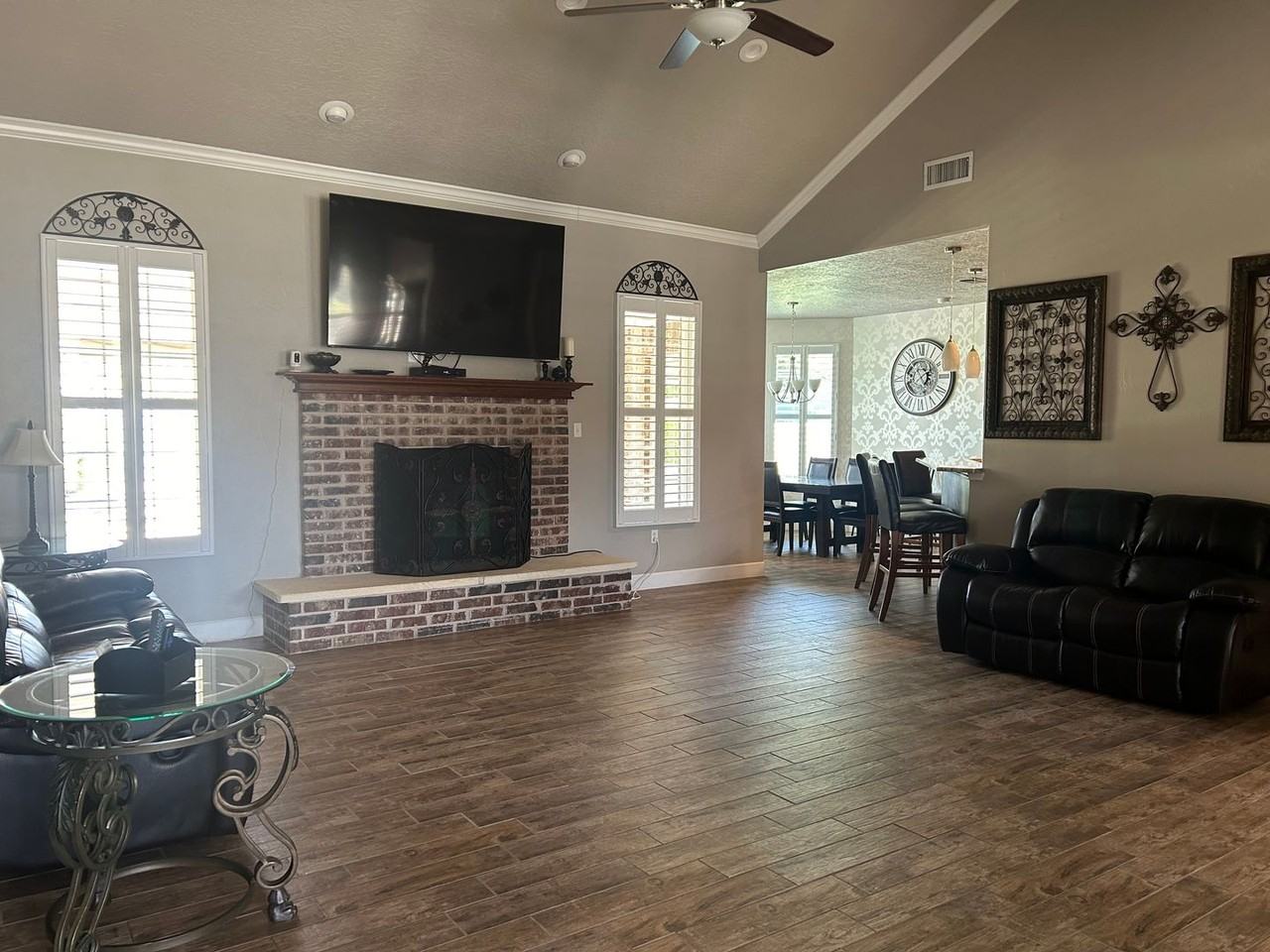 704 W Monterrey Way - Photo 6 of 43