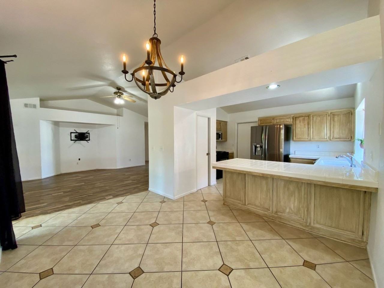 1414 Roper Way - Photo 7 of 13