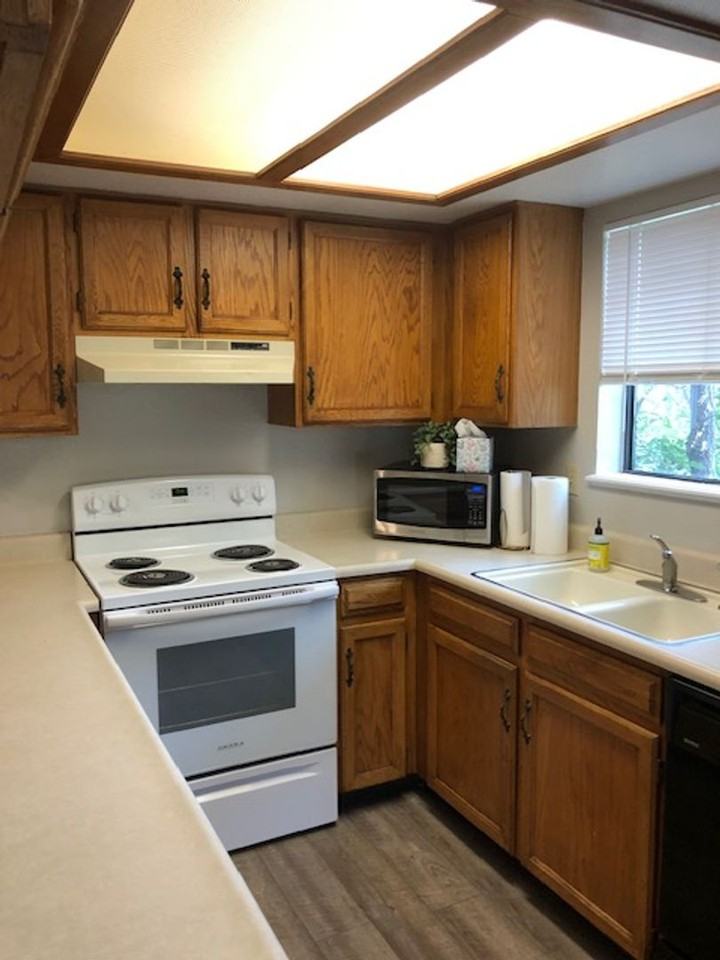 6231 Willow Ln - Photo 2 of 17