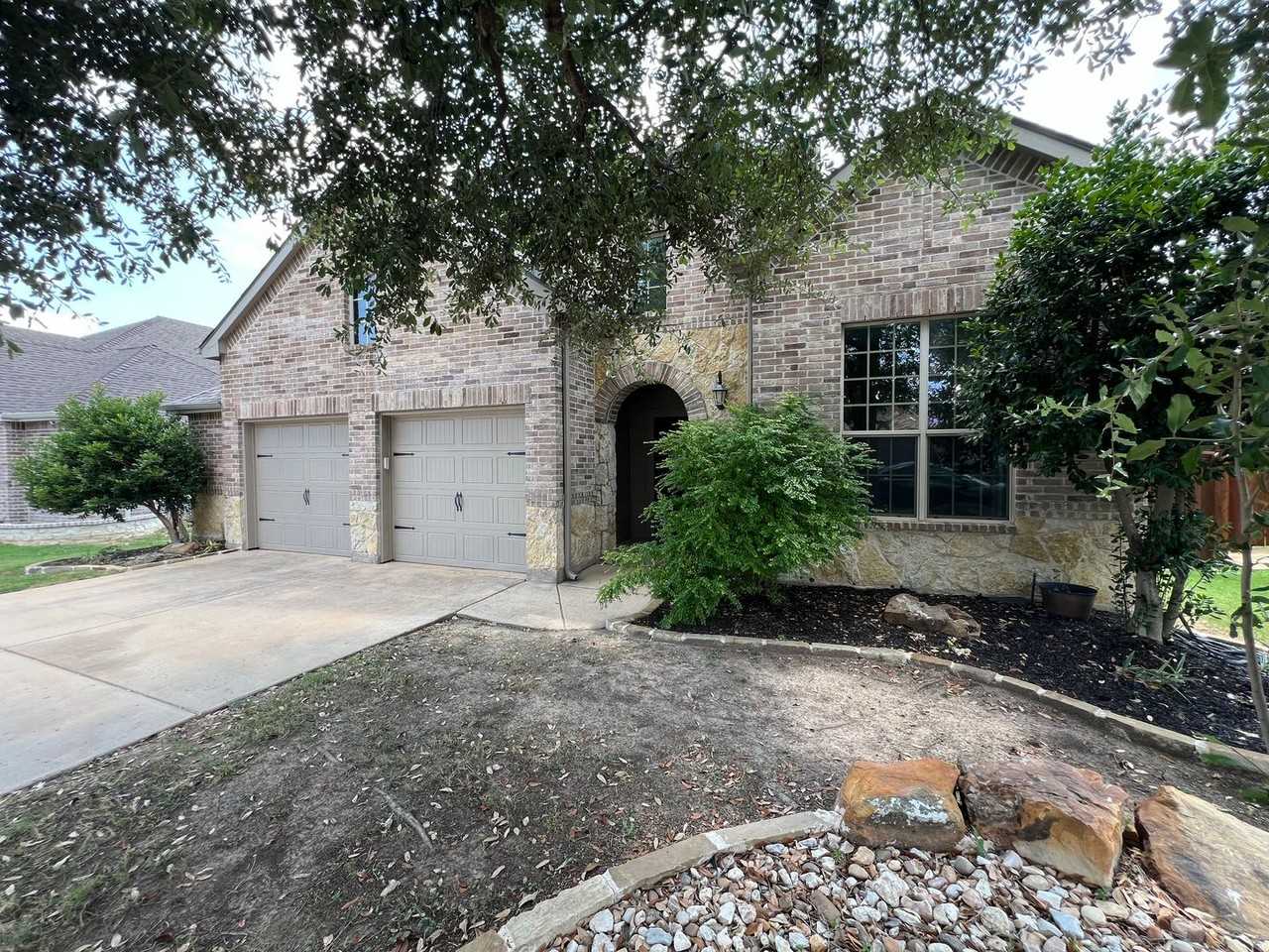 9405 Drovers View Trl - Photo 3 of 13