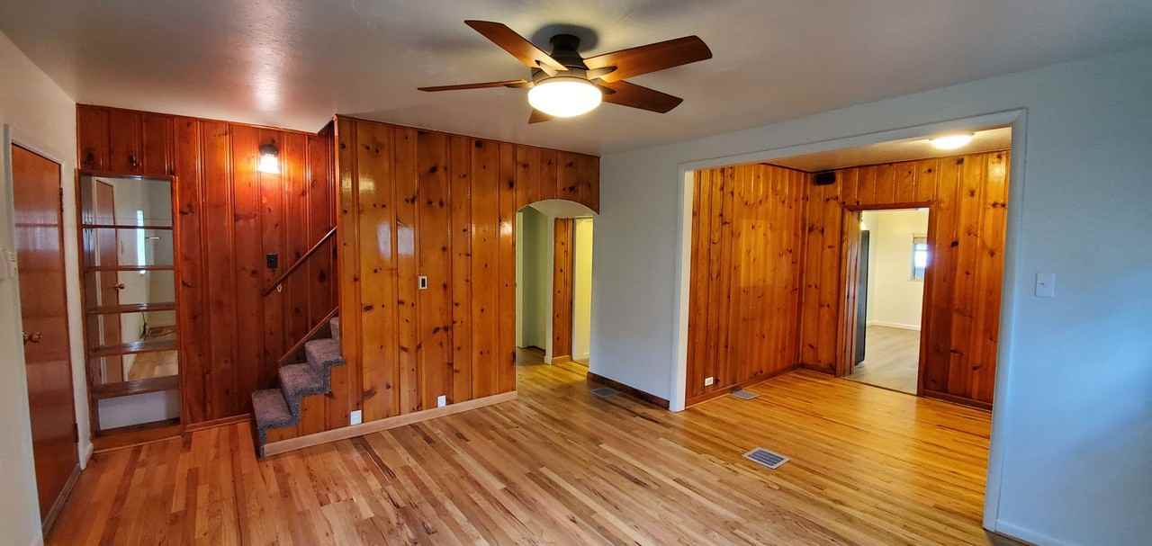 2106 East St - Photo 2 of 26