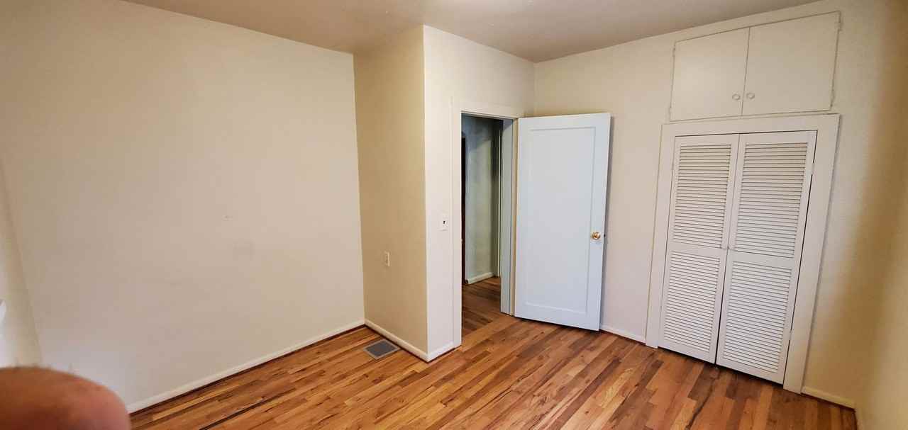 2106 East St - Photo 7 of 26