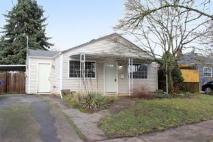 5933 Se Franklin St - Photo 1 of 1