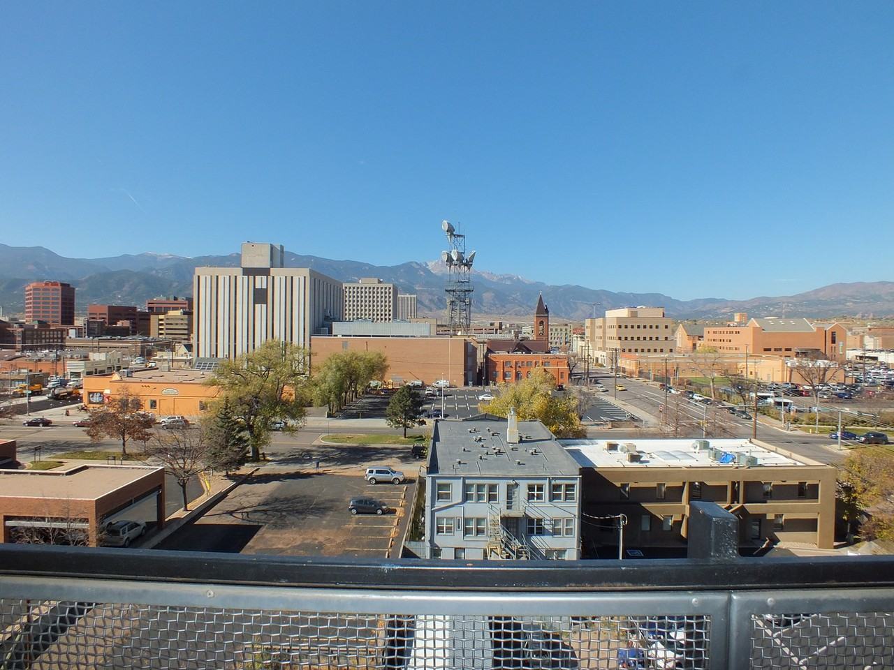 417 E Kiowa St #902 - Photo 7 of 25