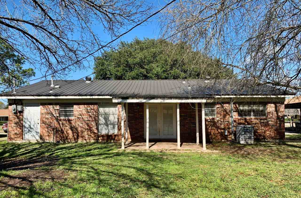 2508 Conrad Street - Photo 2 of 18