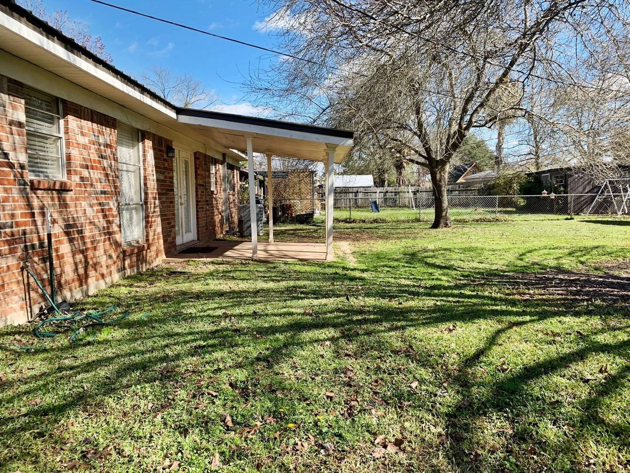 2508 Conrad Street - Photo 3 of 18