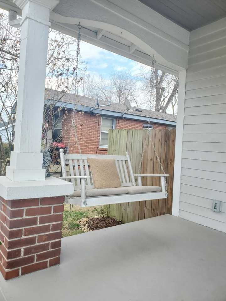 217 Valeria St - Photo 3 of 33