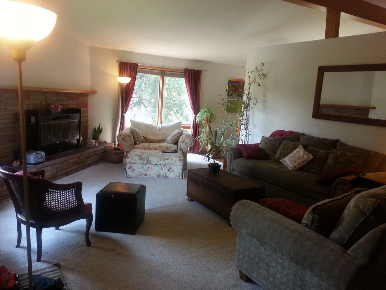 335 Sw Arbor St - Photo 4 of 11