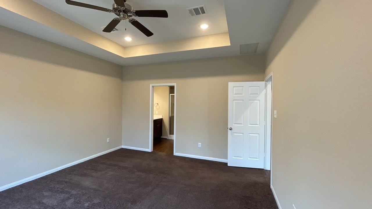 8017 Charlesmont St - Photo 2 of 35