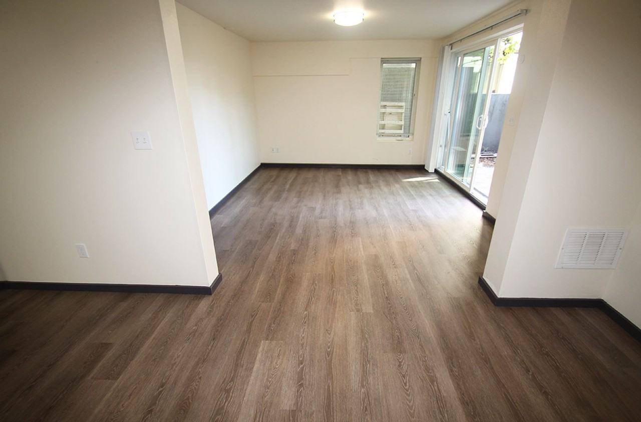 Hamilton Hall Apartments - Photo 2 of 31
