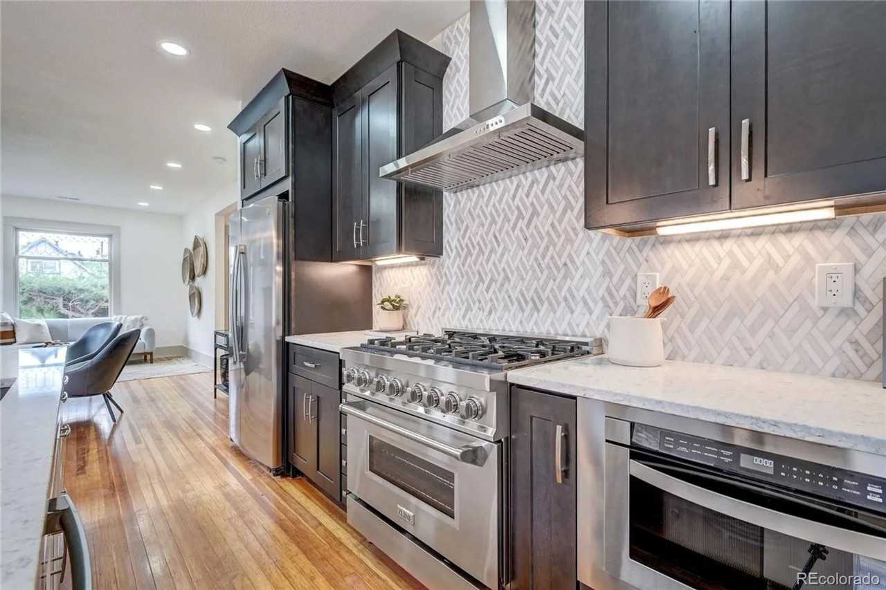 3436 3436 Clay N Street - Photo 4 of 22