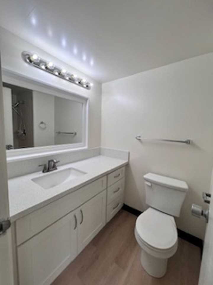 1018 Lunalilo St #501 - Photo 7 of 11