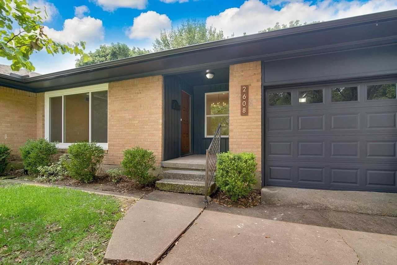 2608 Klondike Dr - Photo 3 of 23