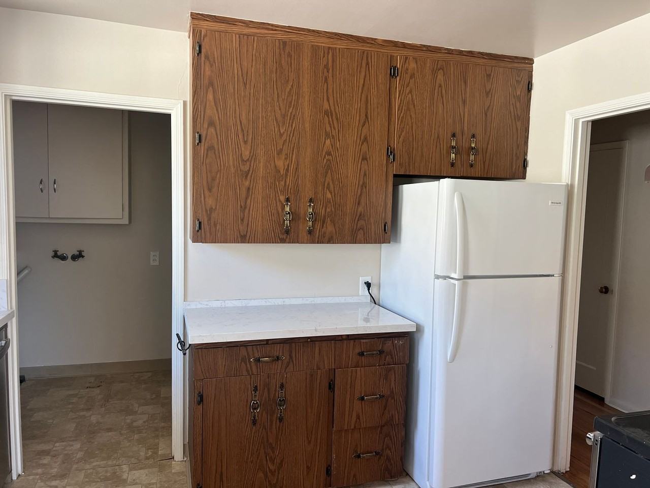 1302 Margery Ave - Photo 3 of 18